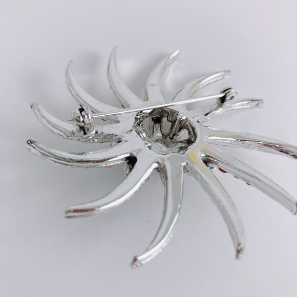 Vintage Mid Century Brooch Silver Tone Starburst Clear Rhinestone Jewelry - Picture 9 of 9